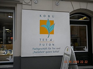 Kobu Tee & Futon