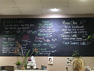 Mana Kai Cafe