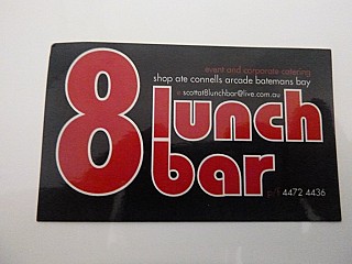 8 Lunch Bar