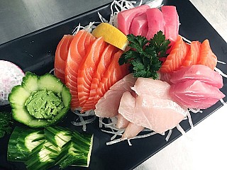 Hikaru Fusion Asian Food