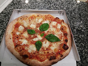 Grin Pizza Di Campitelli Omar Francesco