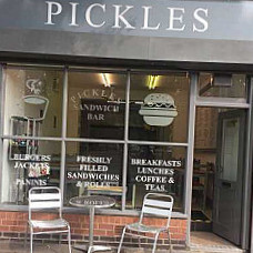 Pickles Sandwich
