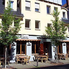 Leos Cafe-Bar-Restaurant