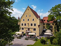 Hopferauer Schloss- (im Schloss Zu Hopferau)