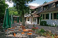 Im Kurpfalz-park Forsthaus Rotsteig In Wachenheim