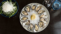 C Seafood & Oyster Bar