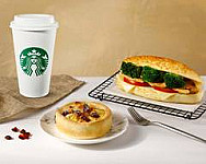 Starbucks Xīng Bā Kè Yǒng Kāng Jiē2f Mén Shì