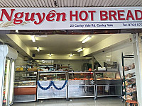 Nguyen Hot Bread