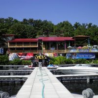Paradise Tropical Restaurant & Bar