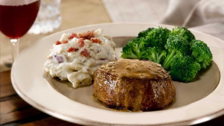 Filet Mignon With Garlic Butter*