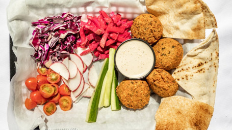 4 Piece Falafel Plate