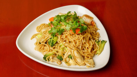 #37 Garlic Noodles Entree