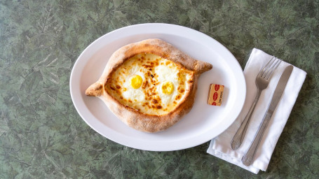 Ajarski Khachapuri