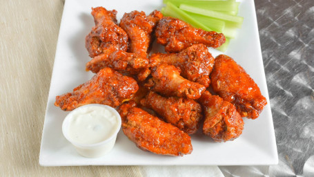 Momo's Wings on The Bone (10 Pc)