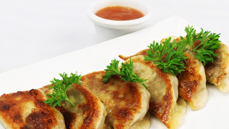 #1.4. Pot Stickers (8 Pieces)