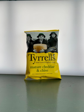 Tyrell 8217;S Mature Cheddar Chive Crisps