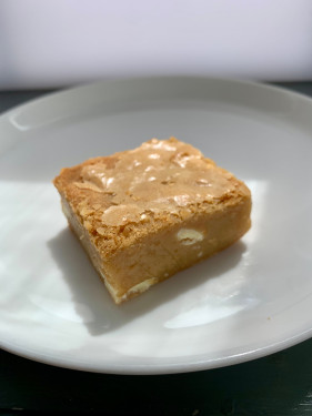 Homemade White Chocolate Chip Blondie