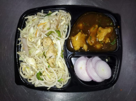 Chilli Chicken Bowl And 4 Pcs Chicken Fry Momo
