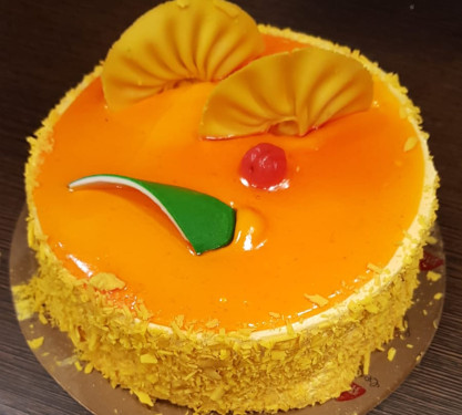 Alphonso Mango Cake(500 Gms)