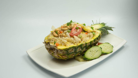 L Pineapple Fried Rice