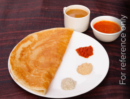 Onion Tomato Chilly Plain Dosa