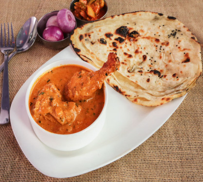 Naan (2 Pcs) Butter Chicken Masala