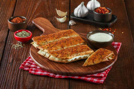 Cheese-Infused Garlic Bread (With Free Cheese Dip).