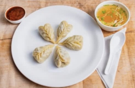 Chicken Steamed Momo (6Pcs)