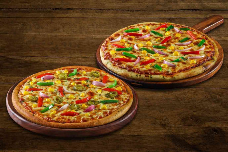 Combo Cu Două Pizza Medii Clasice Și Legume.