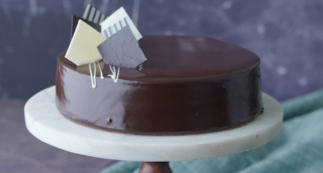 Tort Cu Trufe De Ciocolata (Mic)