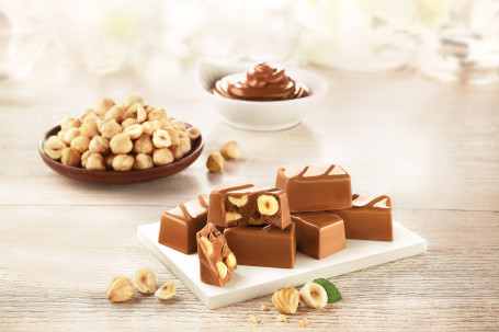 Milk Chocolate Gianduja Hazelnut Infused 24 Chocolate Cubes