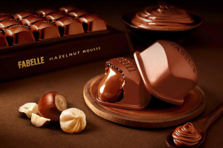 Hazelnut Mousse Bar Centre Filled Milk Chocolate