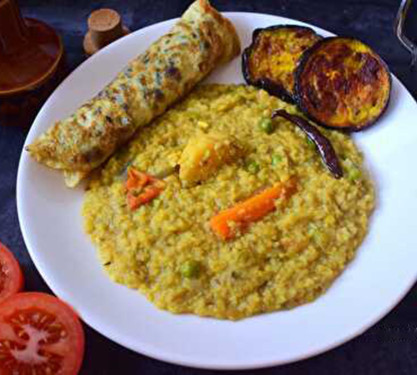 Khichuri Beguni Omlet