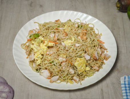 Egg Chicken Chow Mein Full