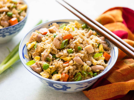 Fried Rice With Chicken And Vegetables