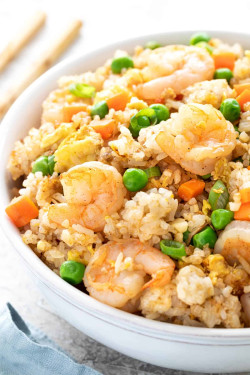 Fried Rice With Seafood And Vegetables