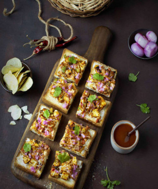 Chatpata Tikha Masala Sandwich [300Gm]