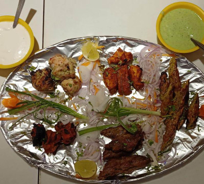 Tandoori Chicken Platter (12 Pcs)