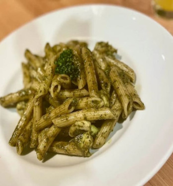 Pesto Chicekn Pasta