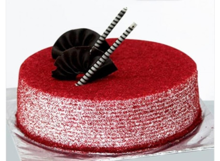 Cudowny Czerwony Aksamitny Tort