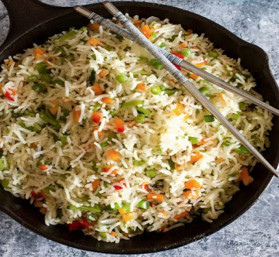 Veg Bawarchi Khana Special Fried Rice