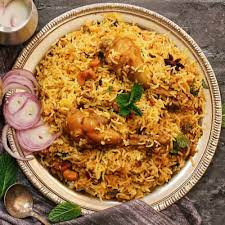 Chicken Hyderabadi Dum Biriyani