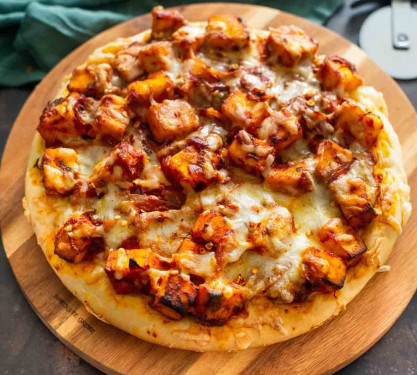 8 Italian Paneer Pizza