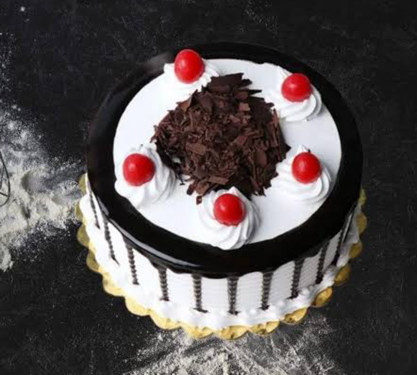 Black Forest Pastry Cake
