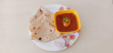 Anda Curry 1 Egg With 3 Chapati