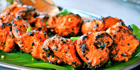 Chicken Tikka Kebab (Served With Chutney And Salad)