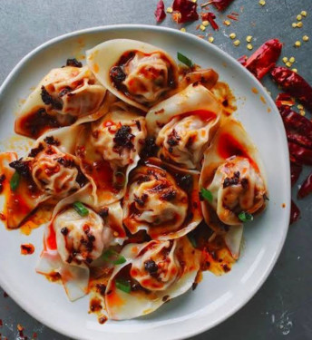 Veg Sichuan Wantons Steamed 5Pcs [Tossed In Chilli Olive Oil]