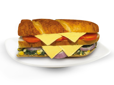 Sandwich Cu Două Etaje Cu Spanac, Porumb Și Brânză