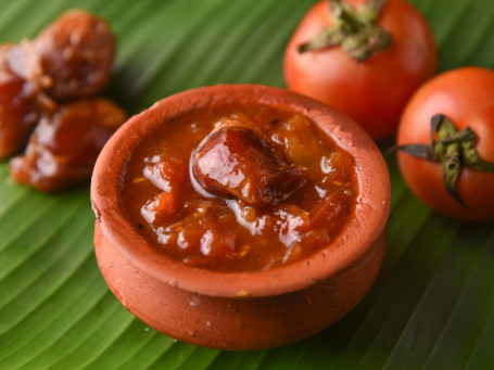 Tomato Khajur Chutney