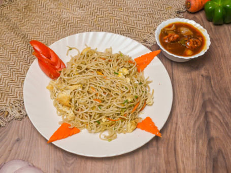 Egg Chowmein Chilli Chicken (2 Pcs) (Serves With Sauce)